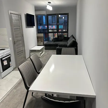 Apartament - весела улица
