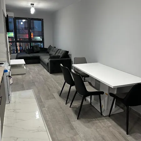 - весела улица * ソゾポル